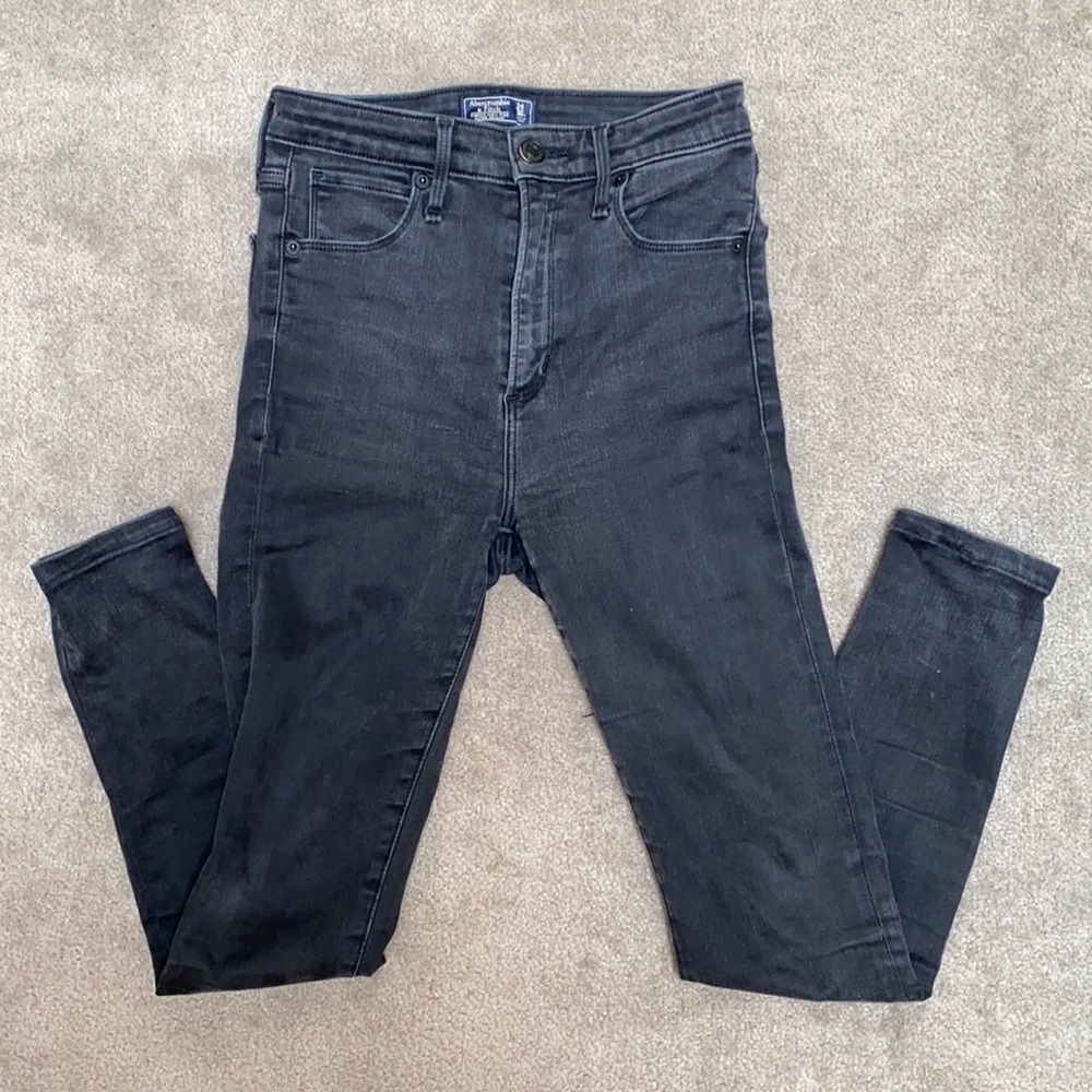 Abercrombie high rise black ankle skinny jeans